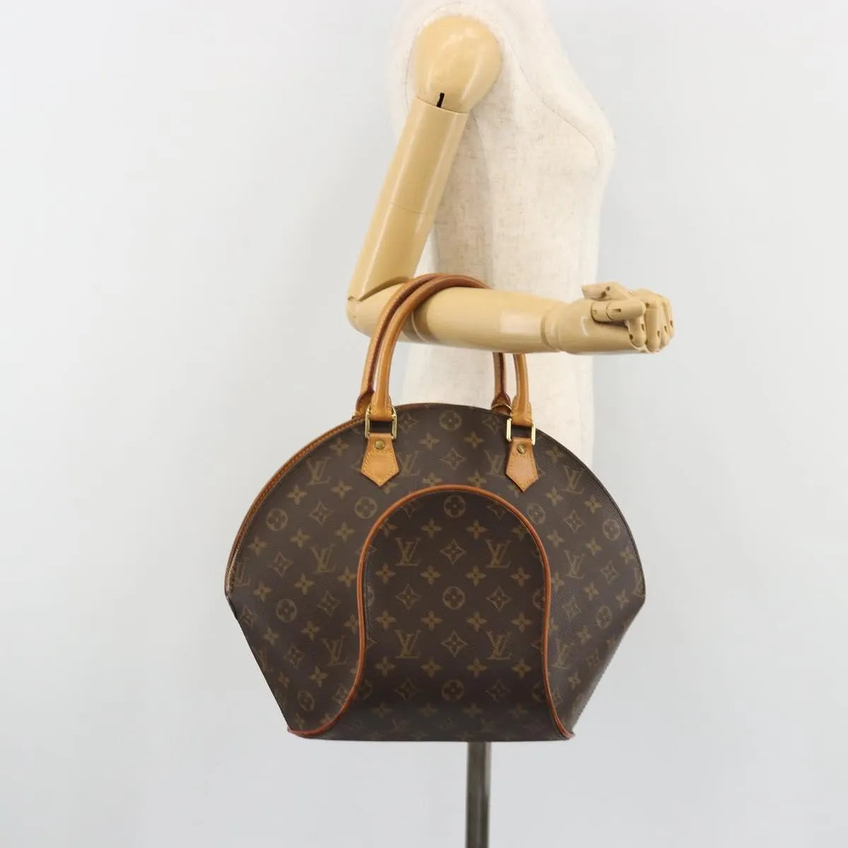 Louis Vuitton Ellipse Monogram Canvas, Brown, Canvas, Handbag