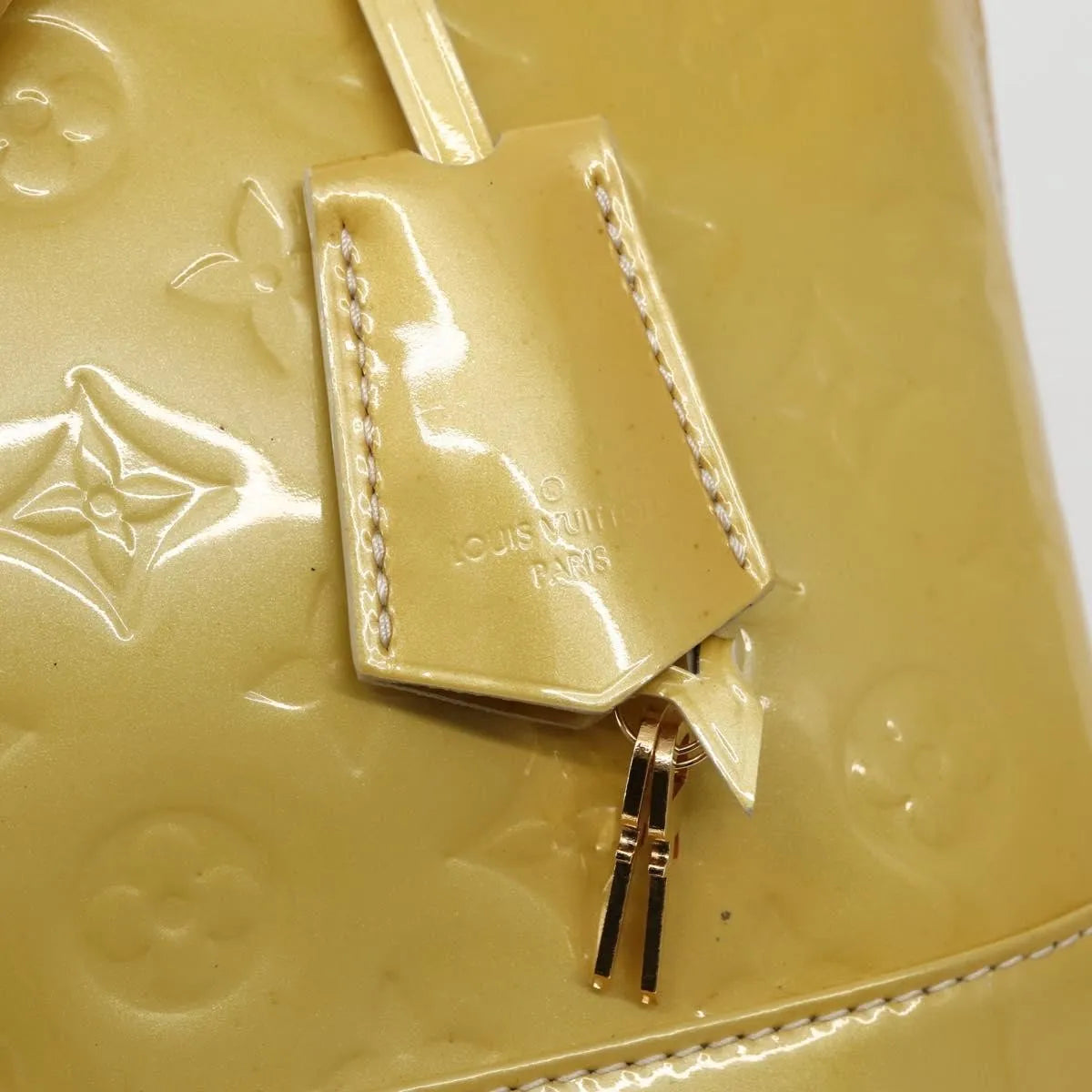 Louis Vuitton Alma Monogram Vernis, Beige, Patent Leather, Handbag