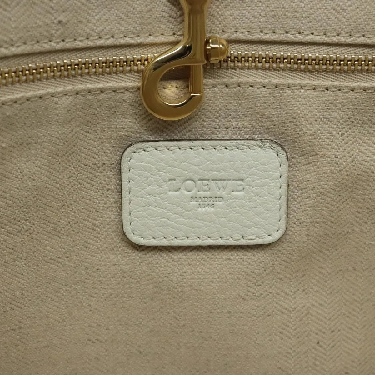 Loewe Heritage Tote Leather, White, Leather, Tote Bag