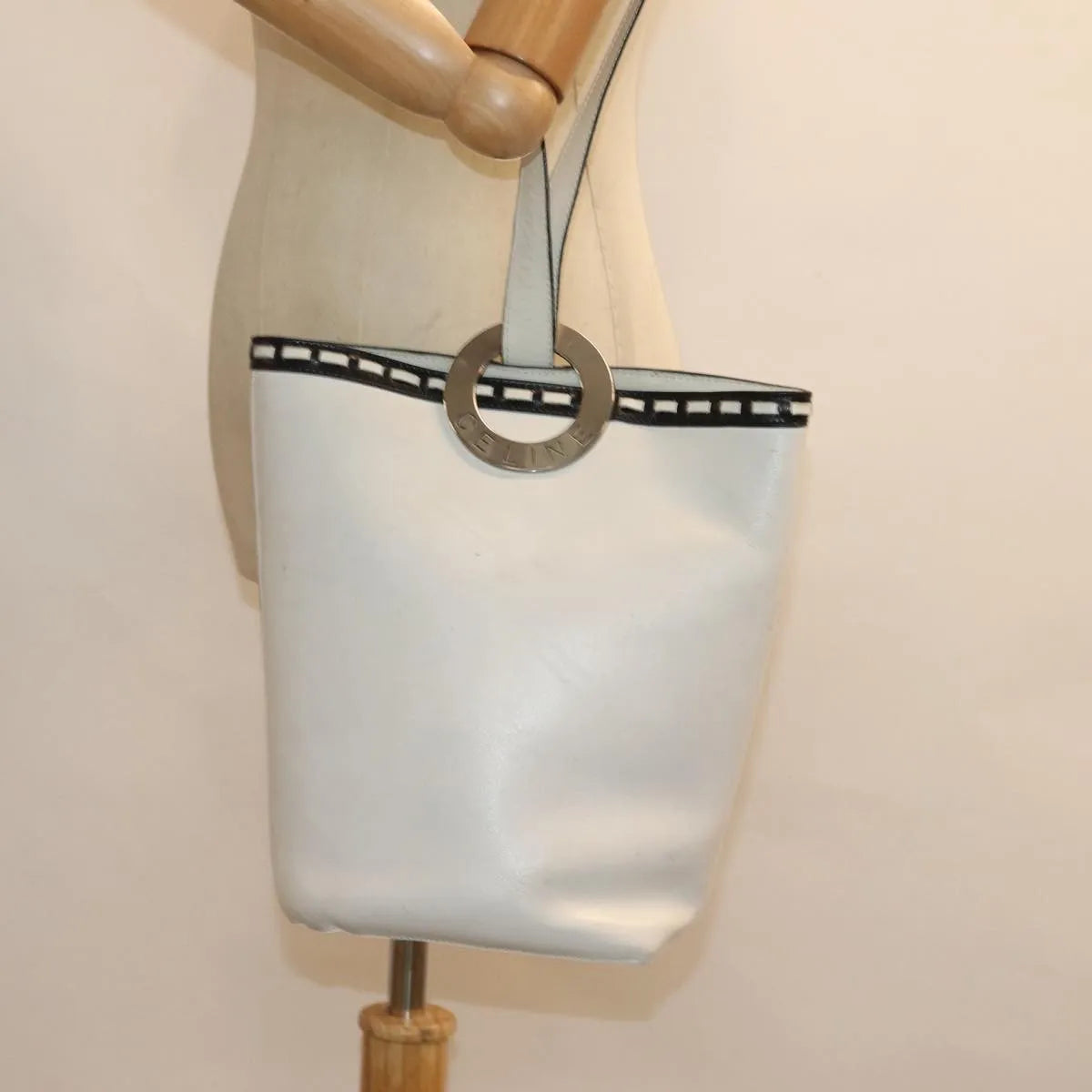 Celine Vintage Circle Logo Leather, White, Leather, Shoulder Bag
