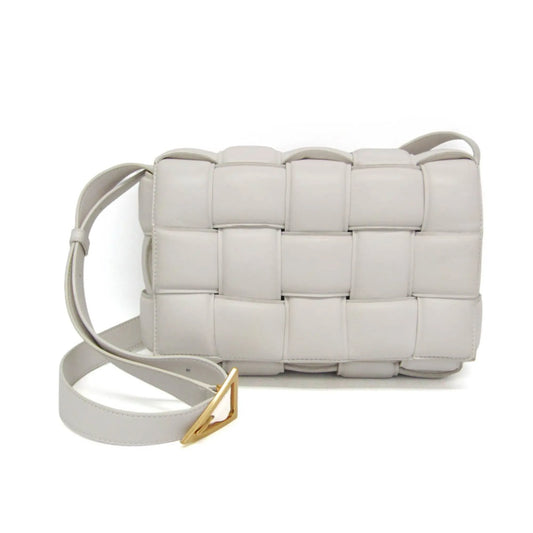 Bottega Veneta Cassette Chain Padded Maxi Intrecciato Leather, White, Leather, Shoulder Bag