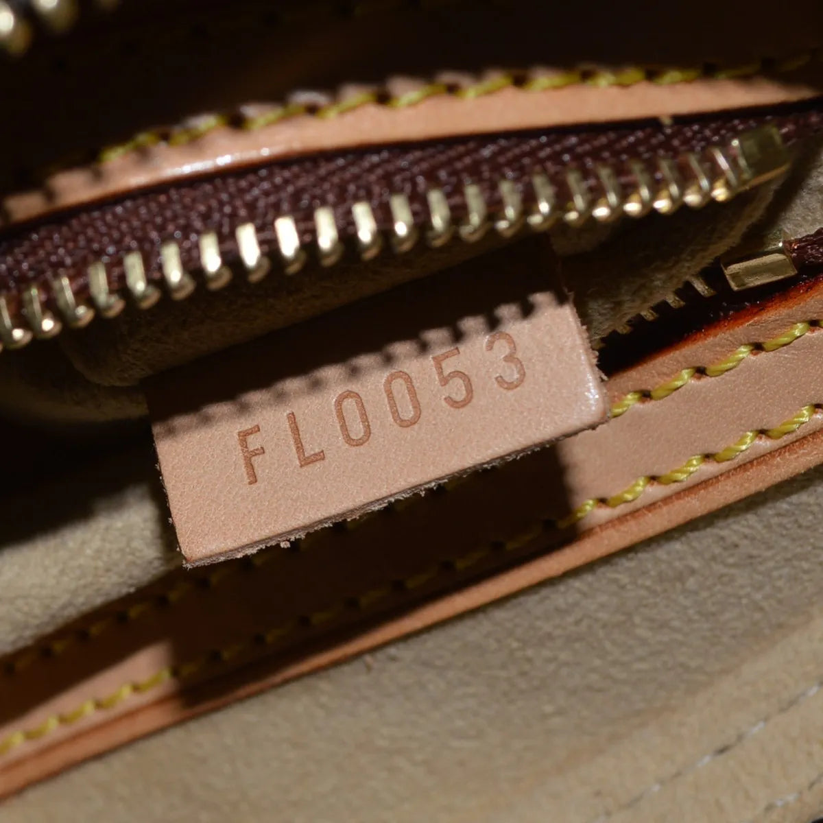 Louis Vuitton Monogram Looping Monogram Canvas, Brown, Canvas, Shoulder Bag