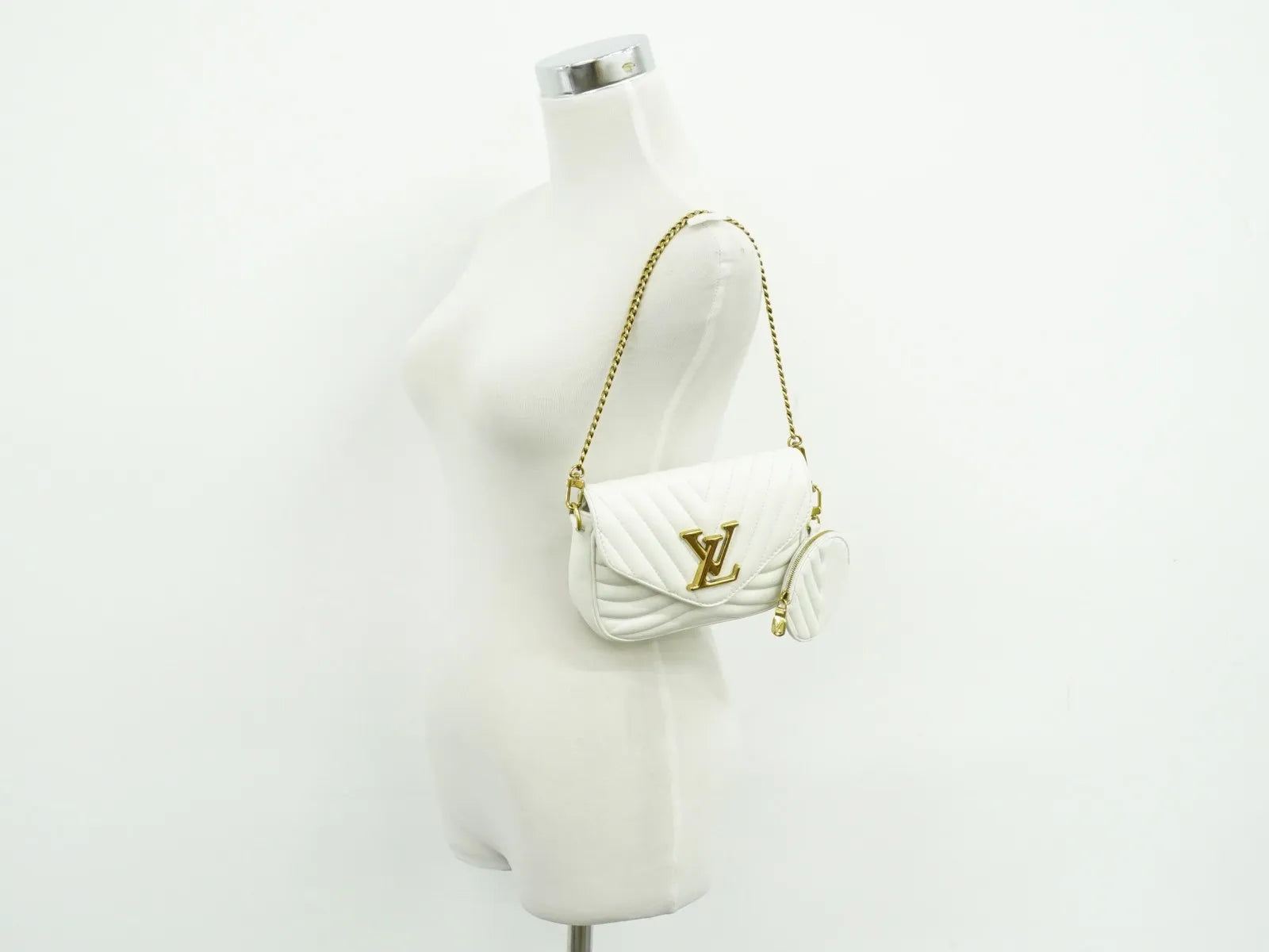 Louis Vuitton New Wave Multi Pochette Quilted Leather, White, Leather, Shoulder Bag