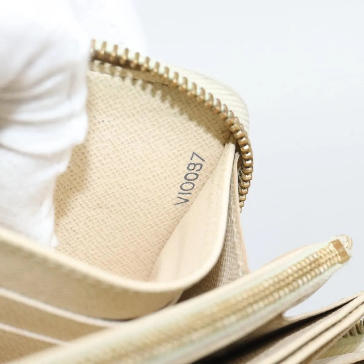 Louis Vuitton Zippy Organizer Damier Ebene, Beige, Canvas, Wallet