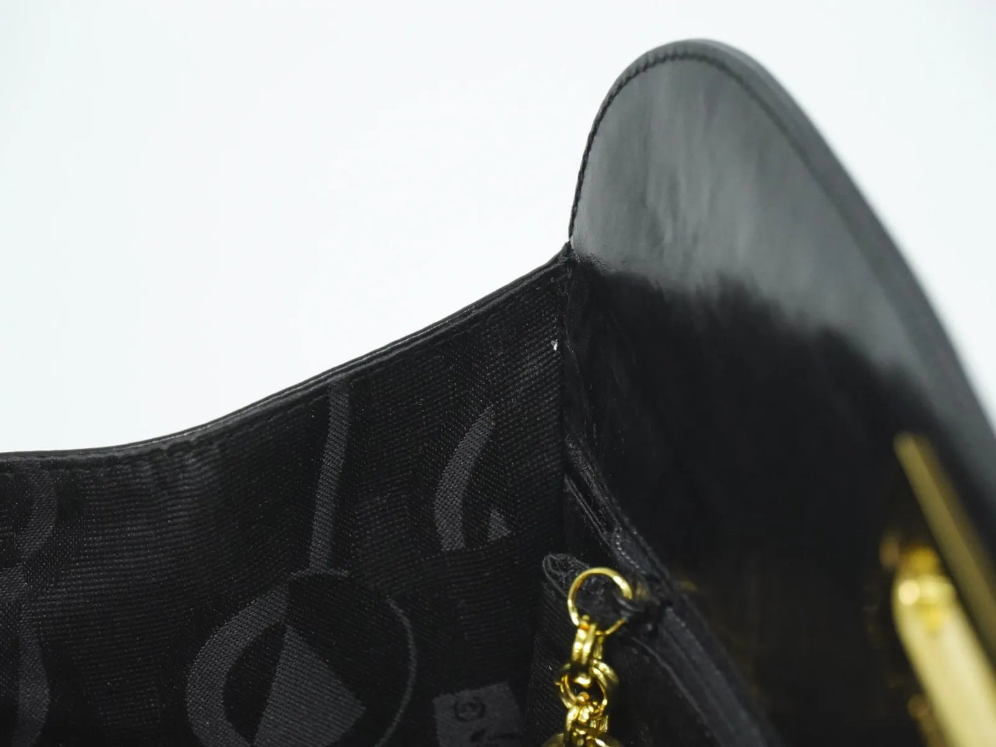 Salvatore Ferragamo Vintage Gancini Chain Leather, Black, Leather, Shoulder Bag