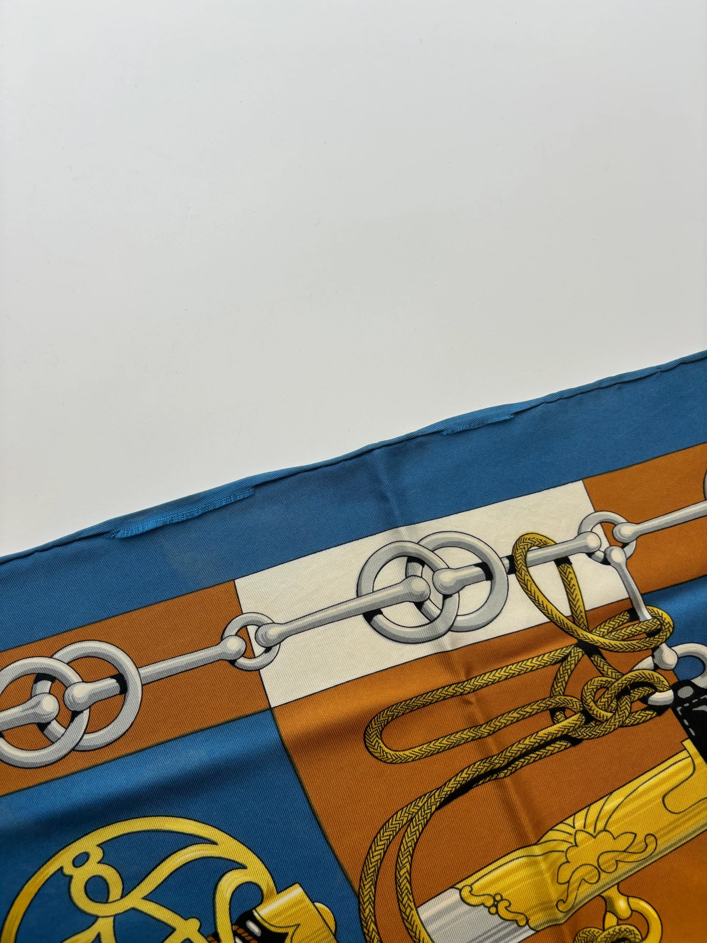Hermes Carré 90 Silk multicolor, Multicolour, Silk, Scarf