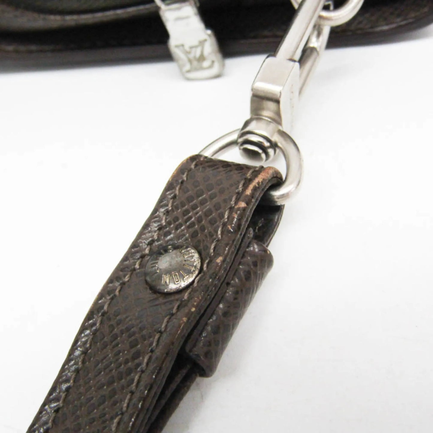 Louis Vuitton Pochette Baikal Clutch Taiga Leather, Gray, Leather, Clutch