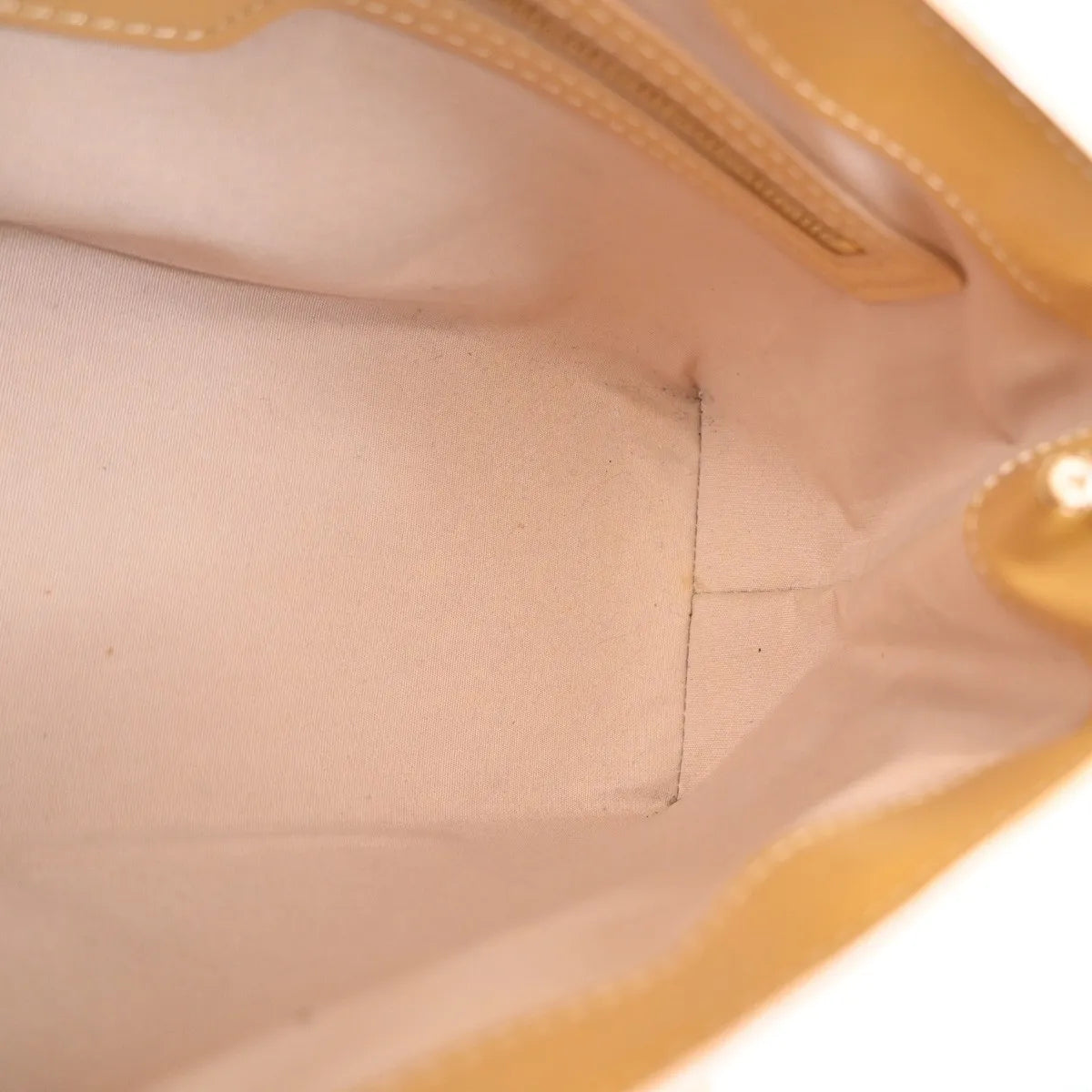 Louis Vuitton Wilshire Monogram Vernis, Beige, Patent Leather, Handbag