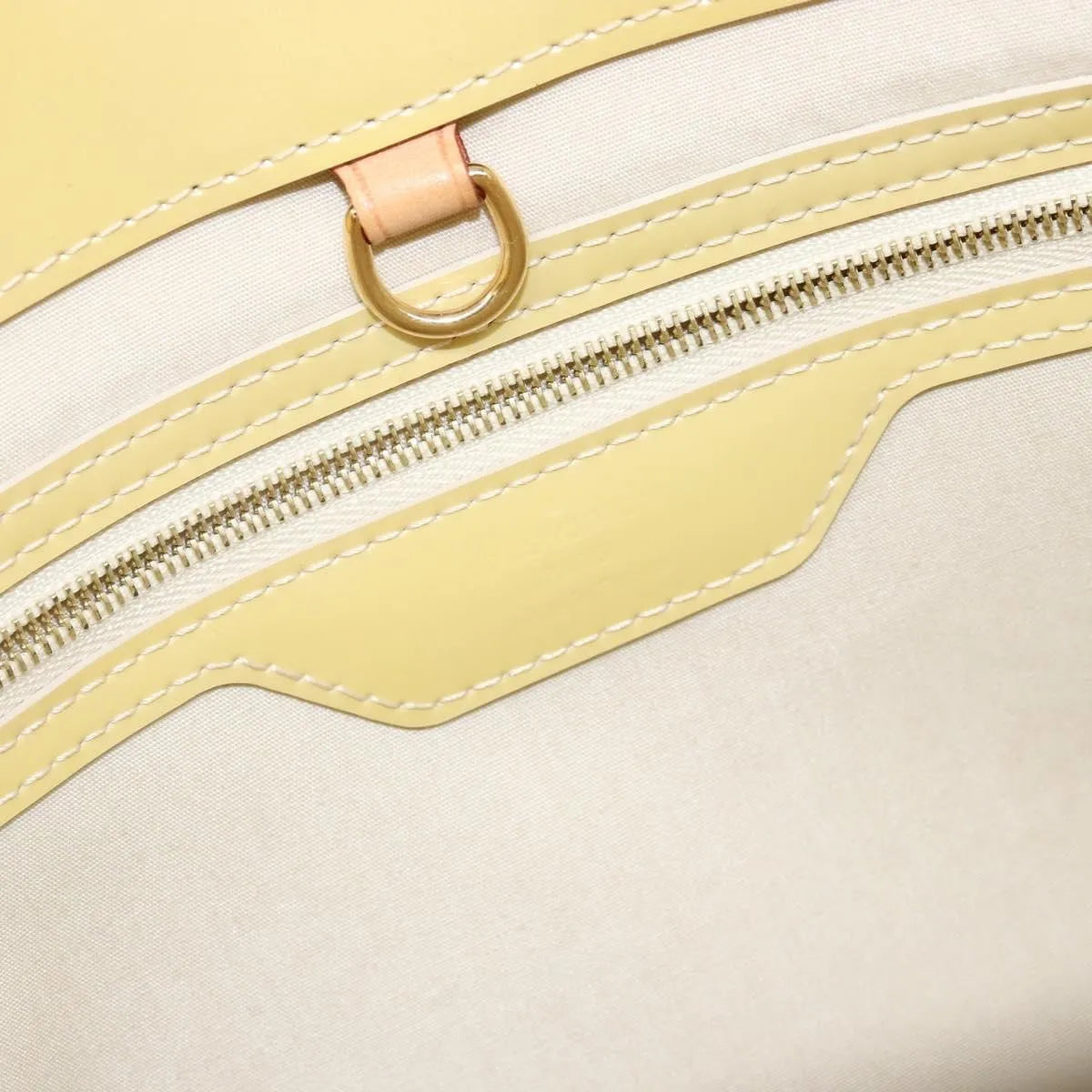 Louis Vuitton Catalina Monogram Vernis, Yellow, Patent Leather, Tote Bag