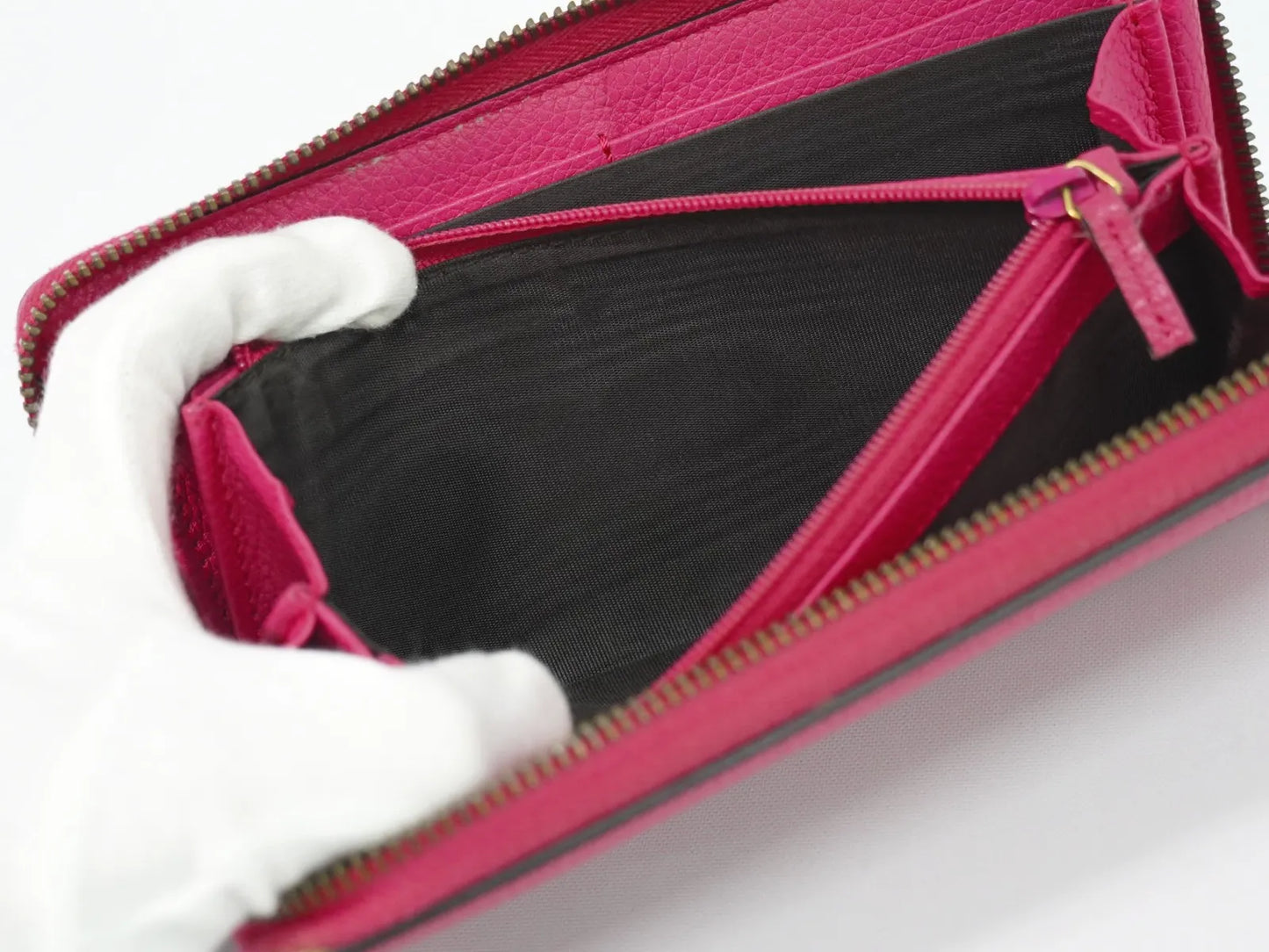 Gucci Vintage Logo Zip Around Leather, Pink, Leather, Wallet