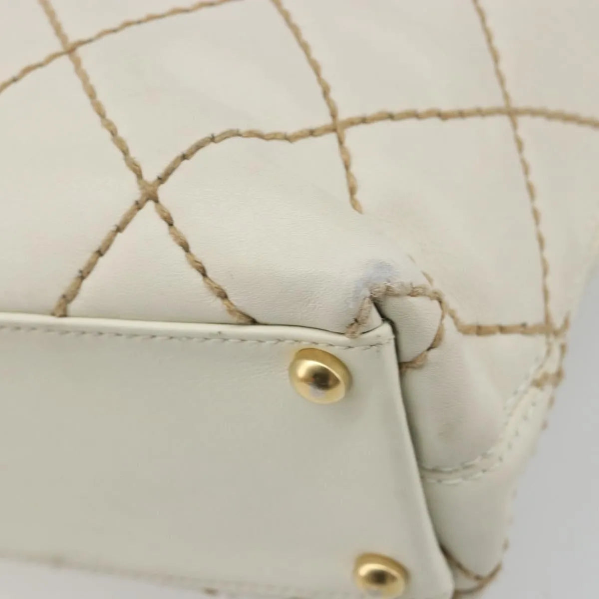 Chanel Surpique Tote Quilted Leather, White, Leather, Tote Bag