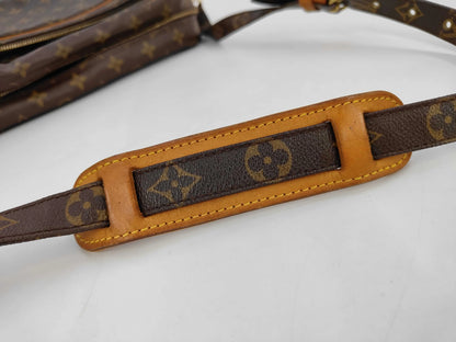 Louis Vuitton Nil Messenger Monogram Canvas, Multicolour, Canvas, Handbag