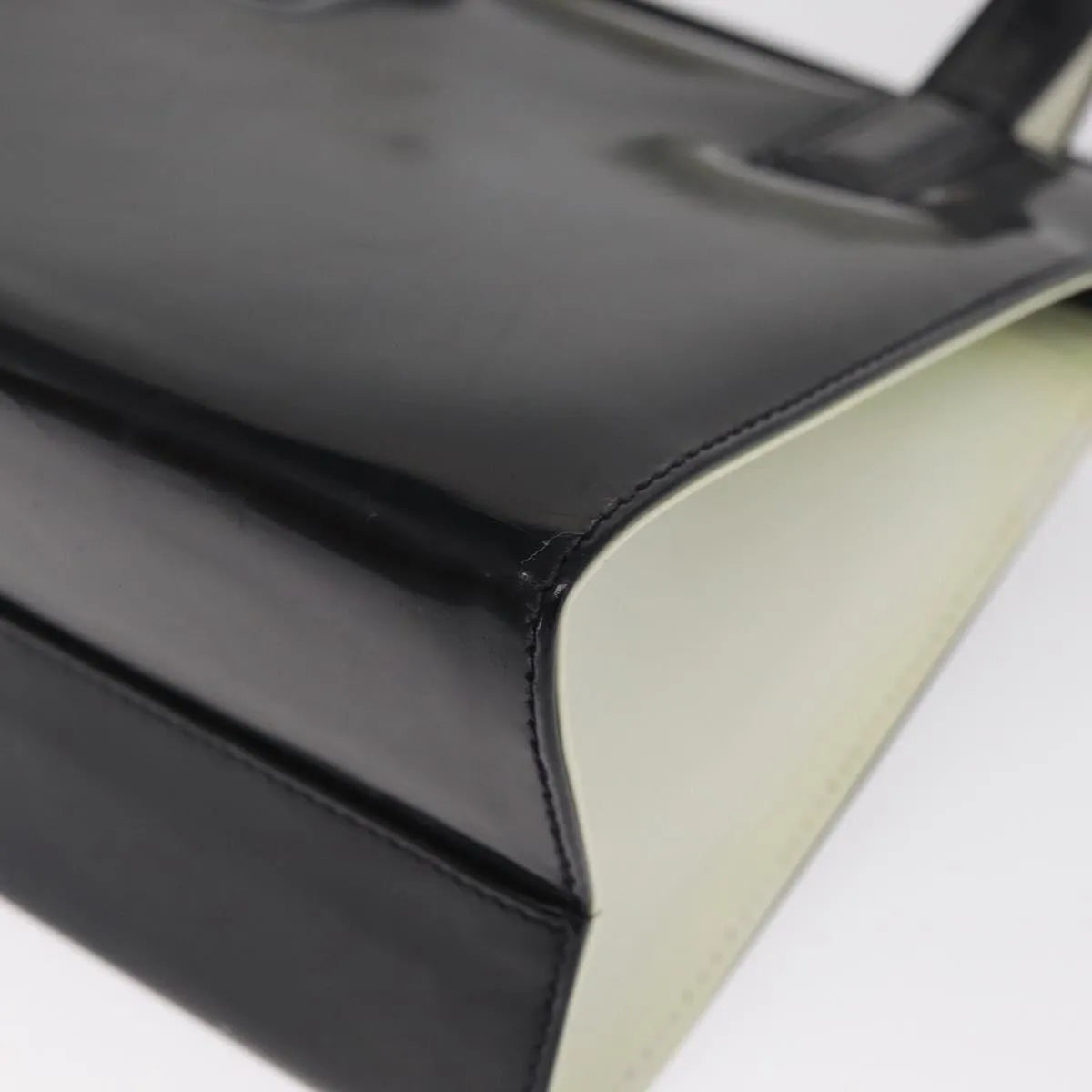 Salvatore Ferragamo Gancini Patent Leather, Black, Patent Leather, Handbag