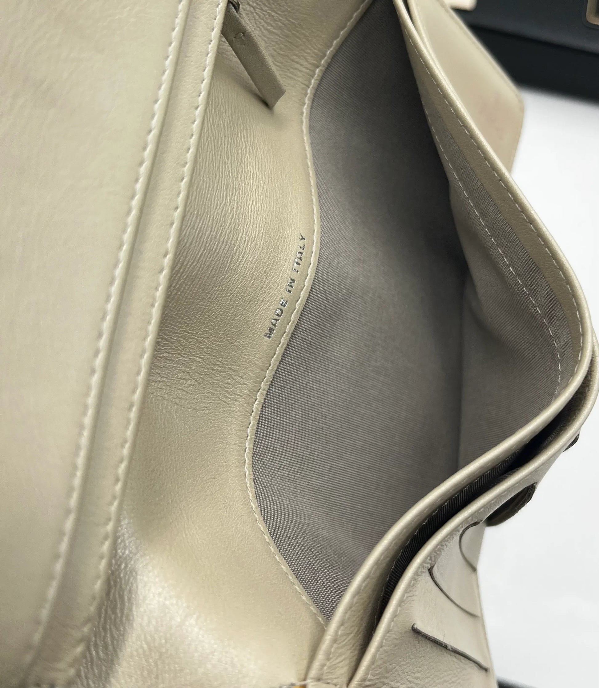 Chanel CC bifold wallet leather, Beige, Leather, Wallet