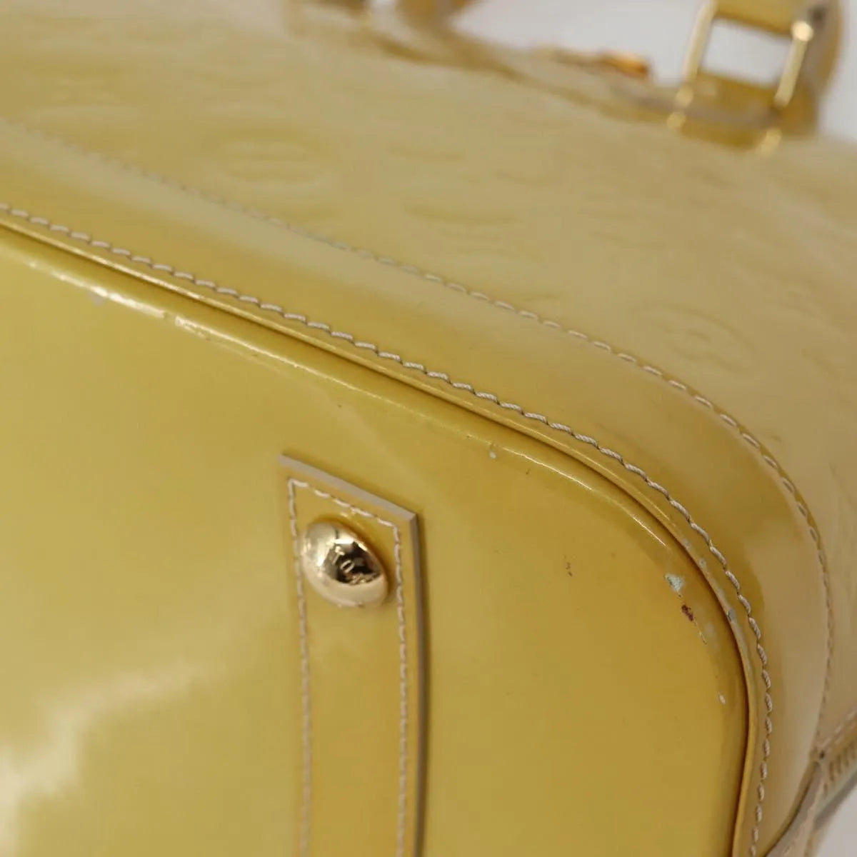 Louis Vuitton Alma Monogram Vernis, Beige, Patent Leather, Handbag