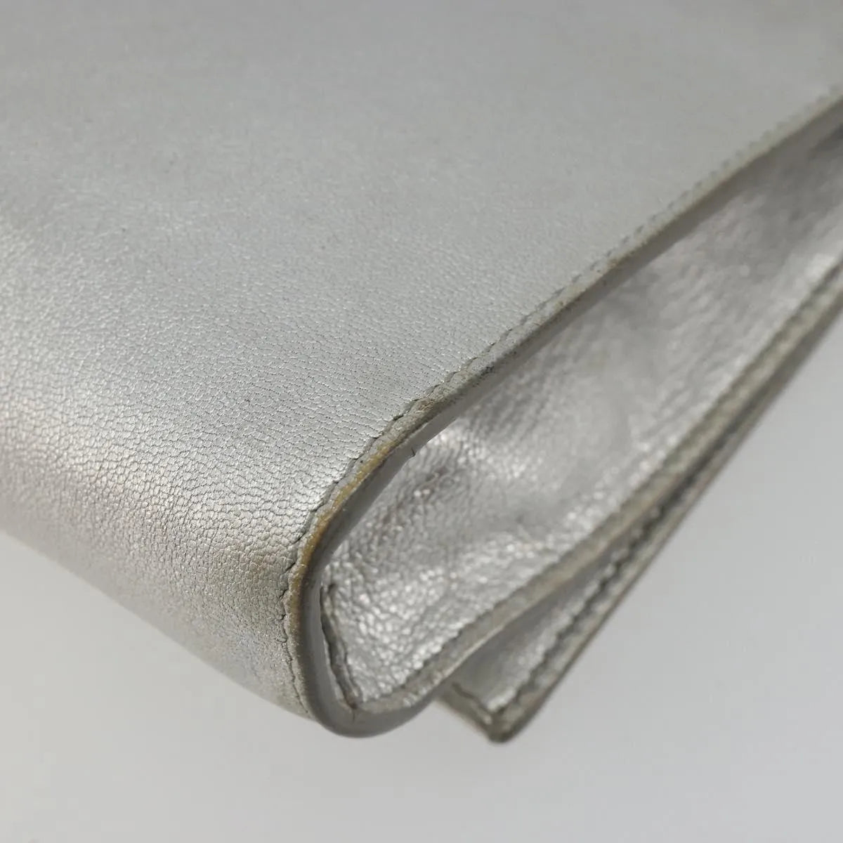 Salvatore Ferragamo Vara Chain Flap Leather, Silver, Leather, Shoulder Bag