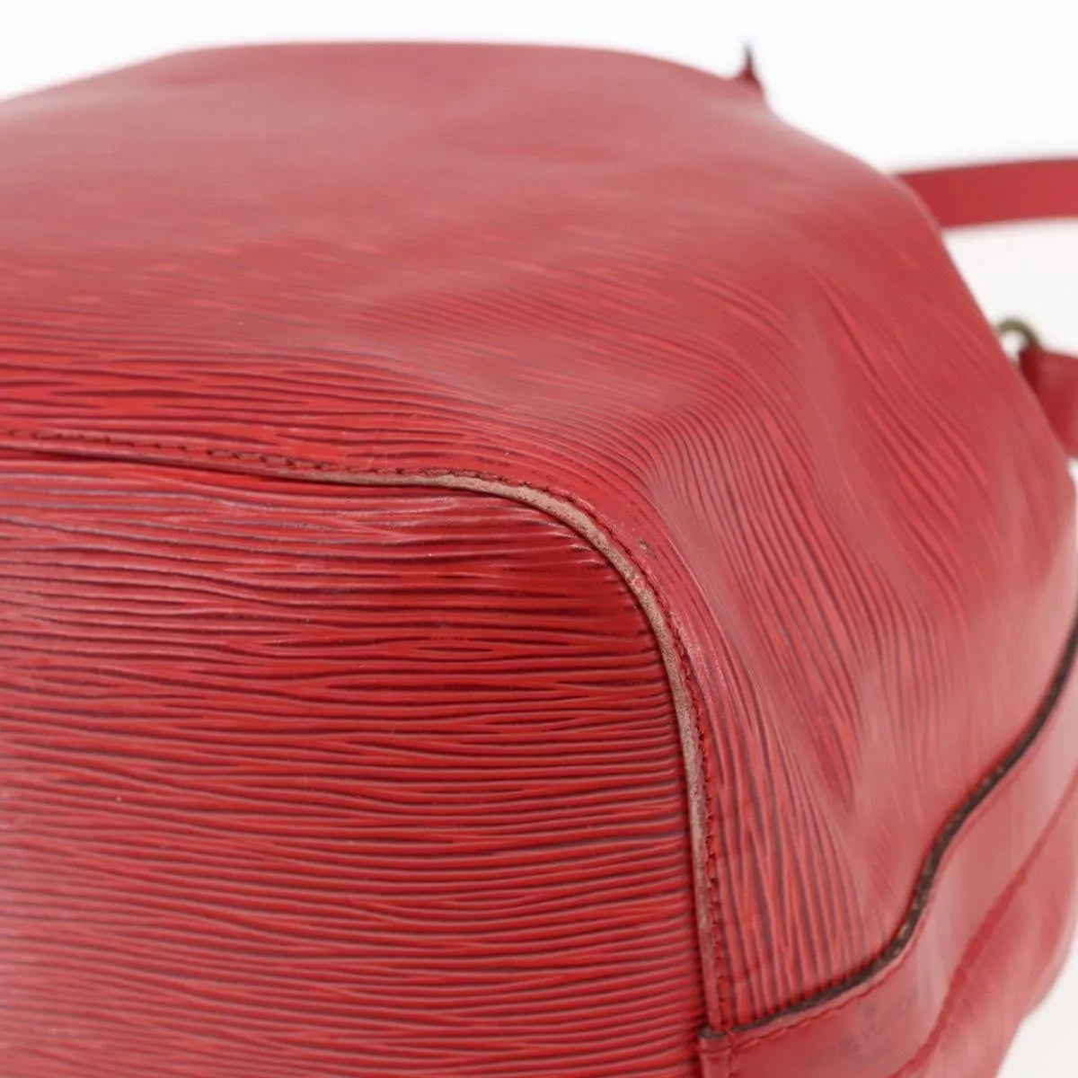 Louis Vuitton Petit Noe Epi Leather, Red, Leather, Shoulder Bag