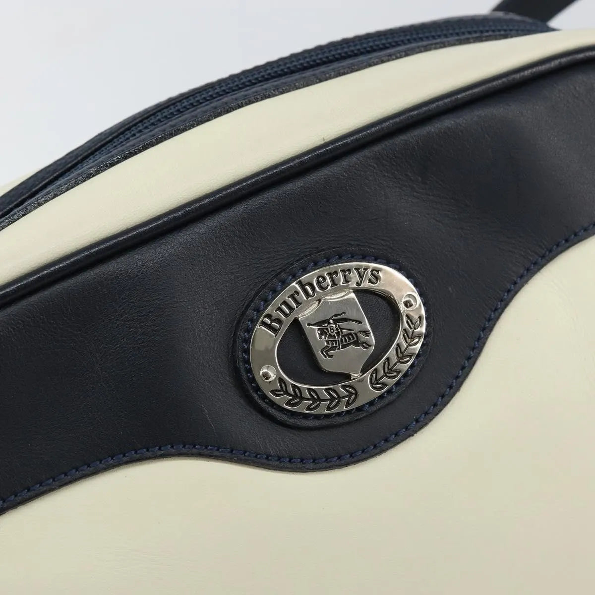 Burberry Vintage Leather, White, Leather, Shoulder Bag