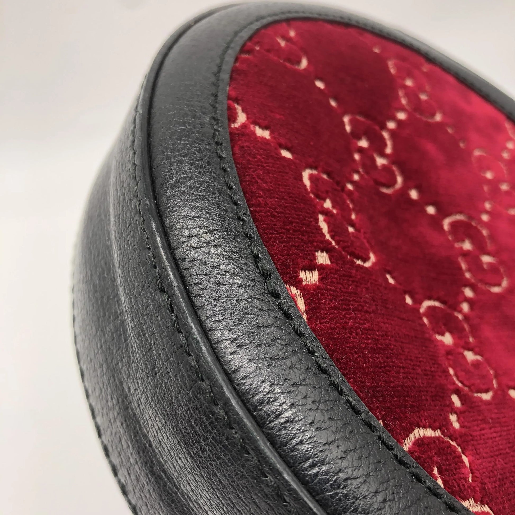 Gucci GG Marmont Round Velvet and Leather, Burgundy, Velvet, Shoulder Bag