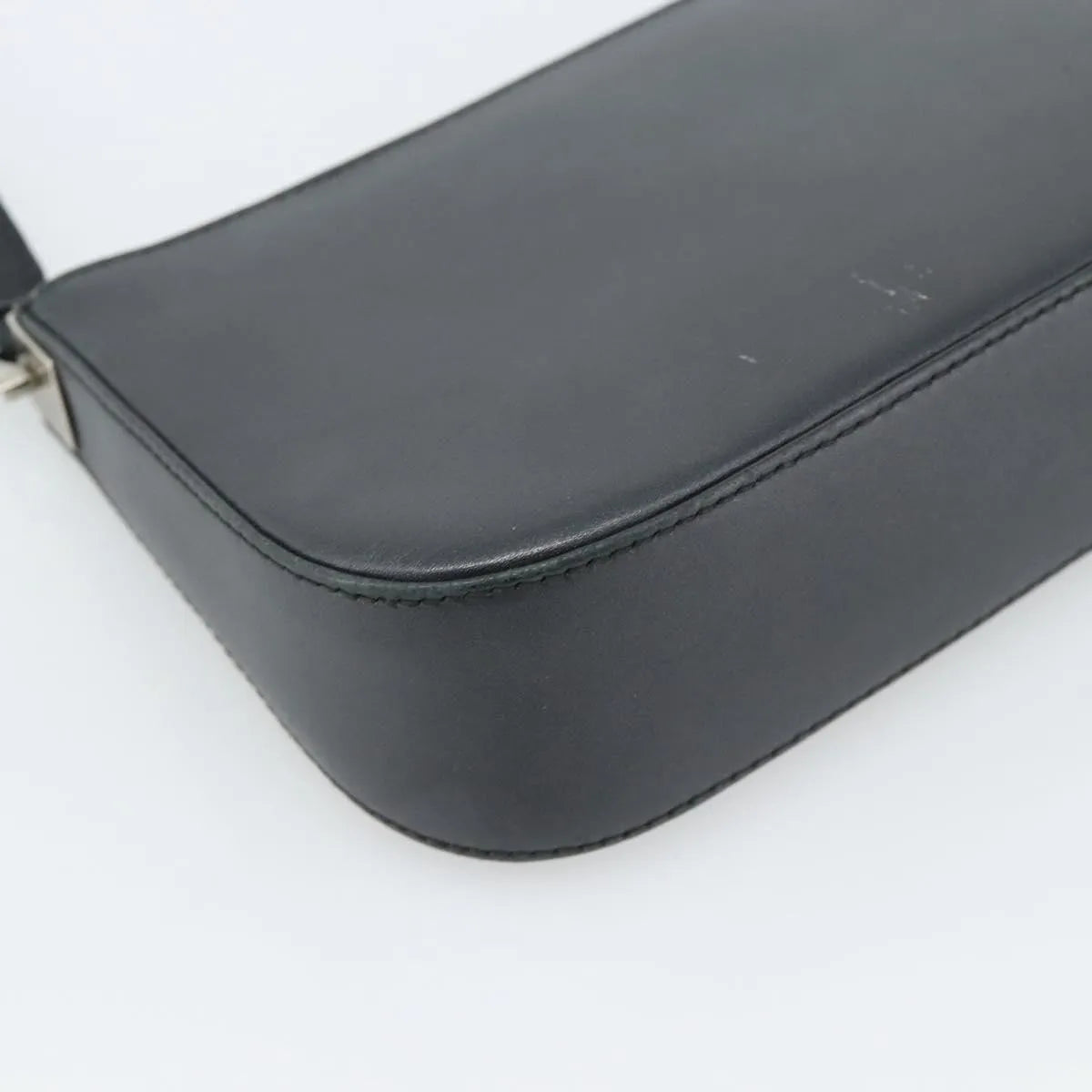 Salvatore Ferragamo Gancini Leather, Black, Leather, Shoulder Bag