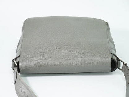 Louis Vuitton Roman Taiga Leather, Gray, Leather, Shoulder Bag