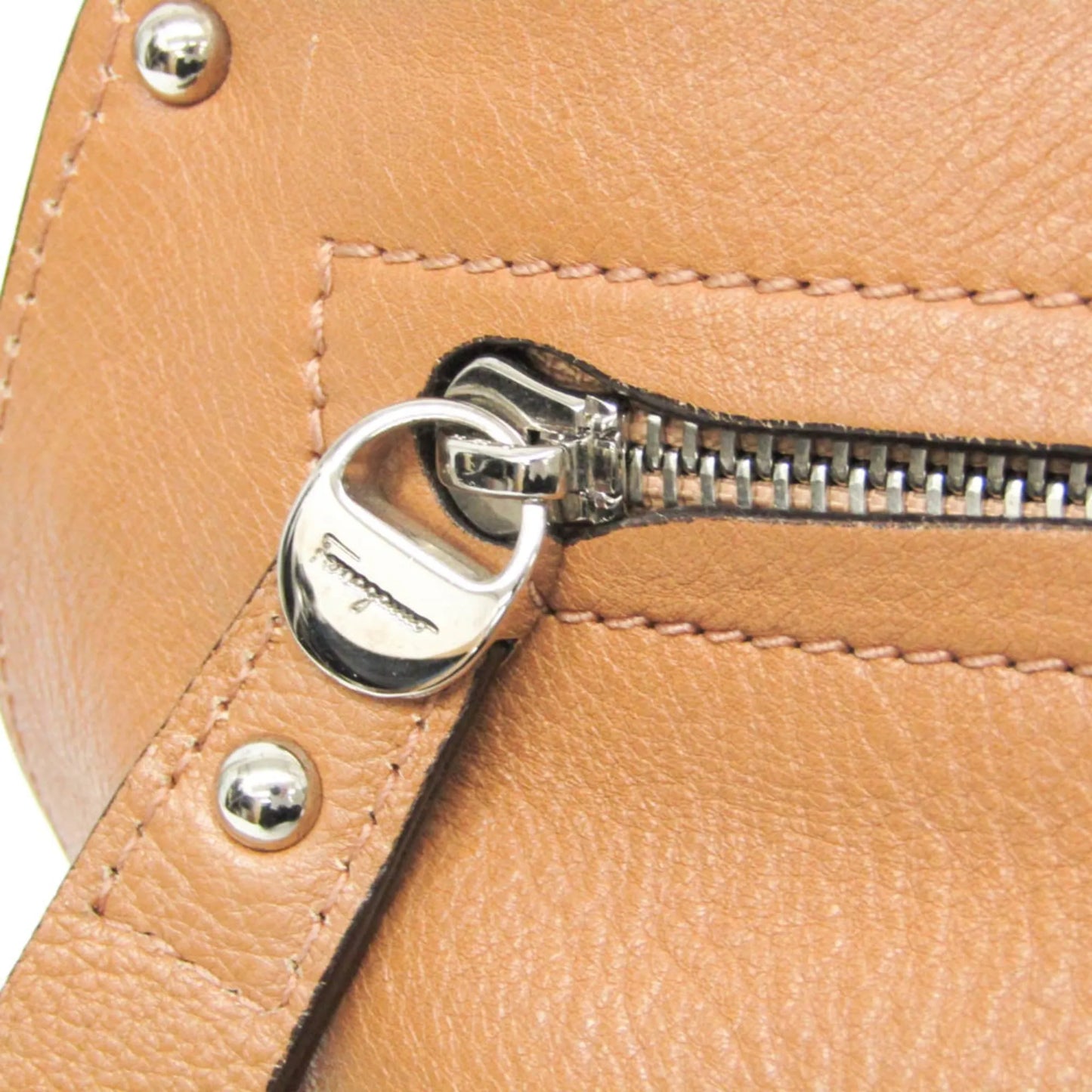 Salvatore Ferragamo Gancini Leather, Brown, Leather, Shoulder Bag