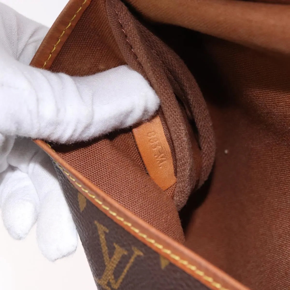 Louis Vuitton Saumur Monogram, Brown, Canvas, Shoulder Bag