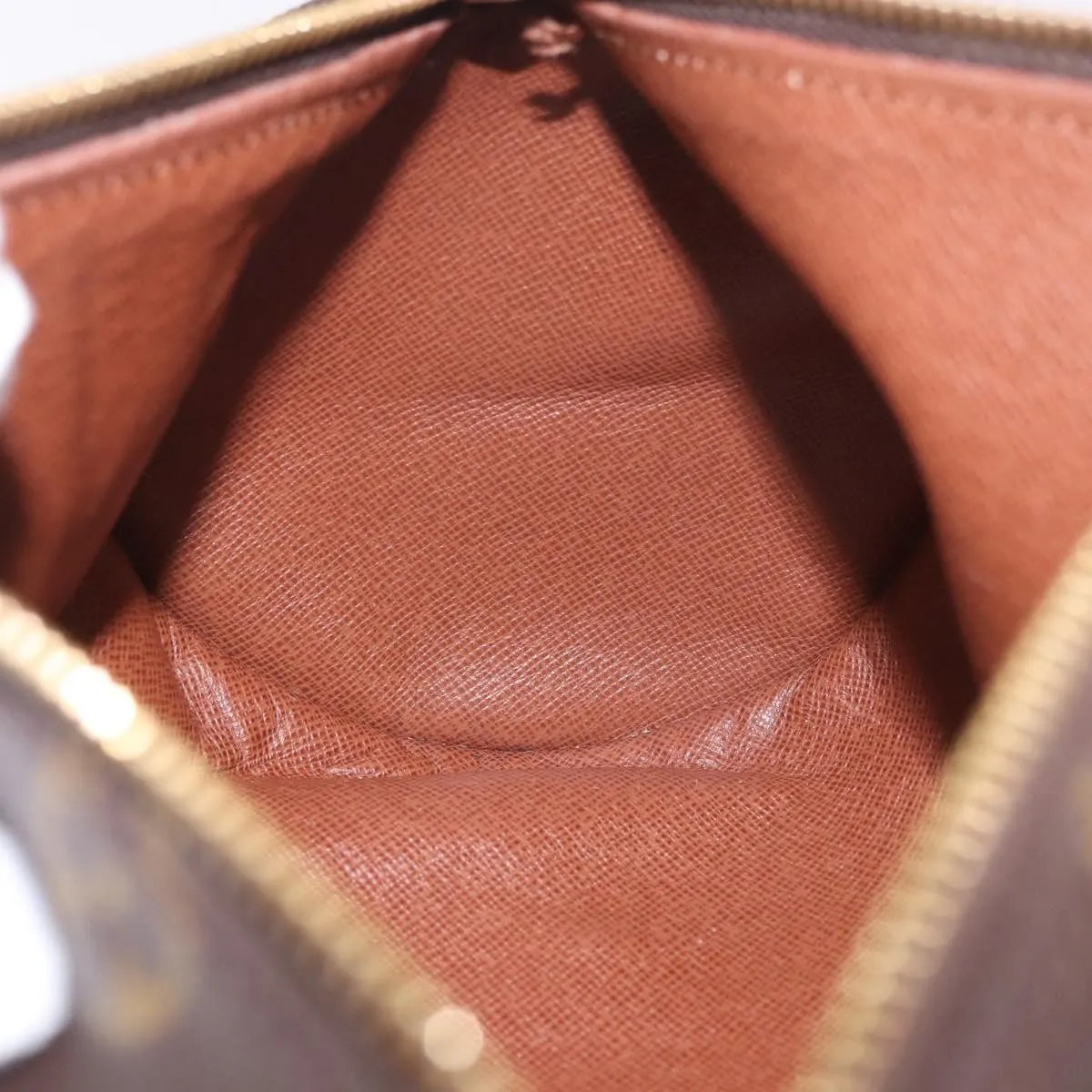 Louis Vuitton Papillon Monogram Canvas, Brown, Canvas, Handbag