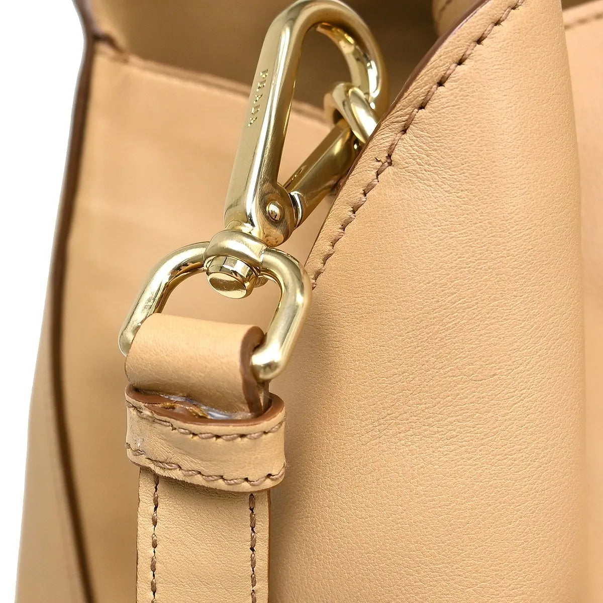 Prada Shopping Tote Cervo Leather, Beige, Leather, Handbag