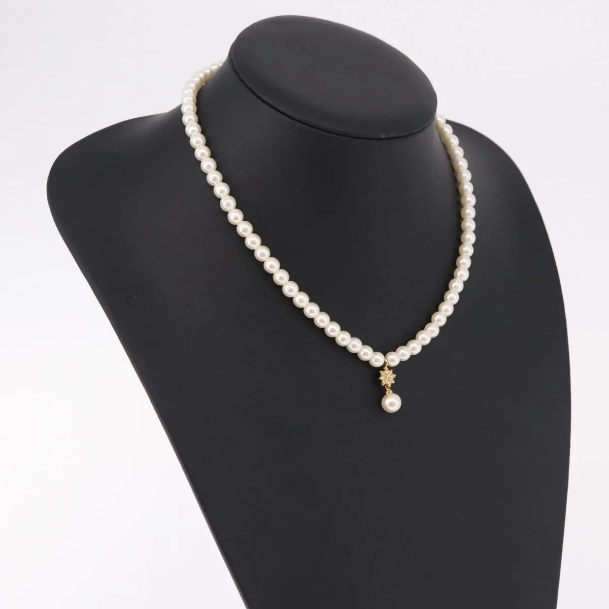 Christian Dior CD Bee Star Pearl Pendant Metal with Faux Pearl, White, Pearl, Necklace