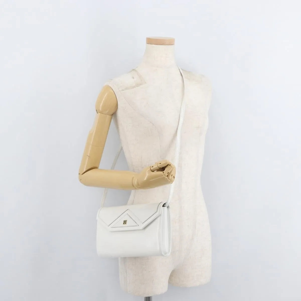 Givenchy Vintage 4G Leather, White_gold, Leather, Shoulder Bag