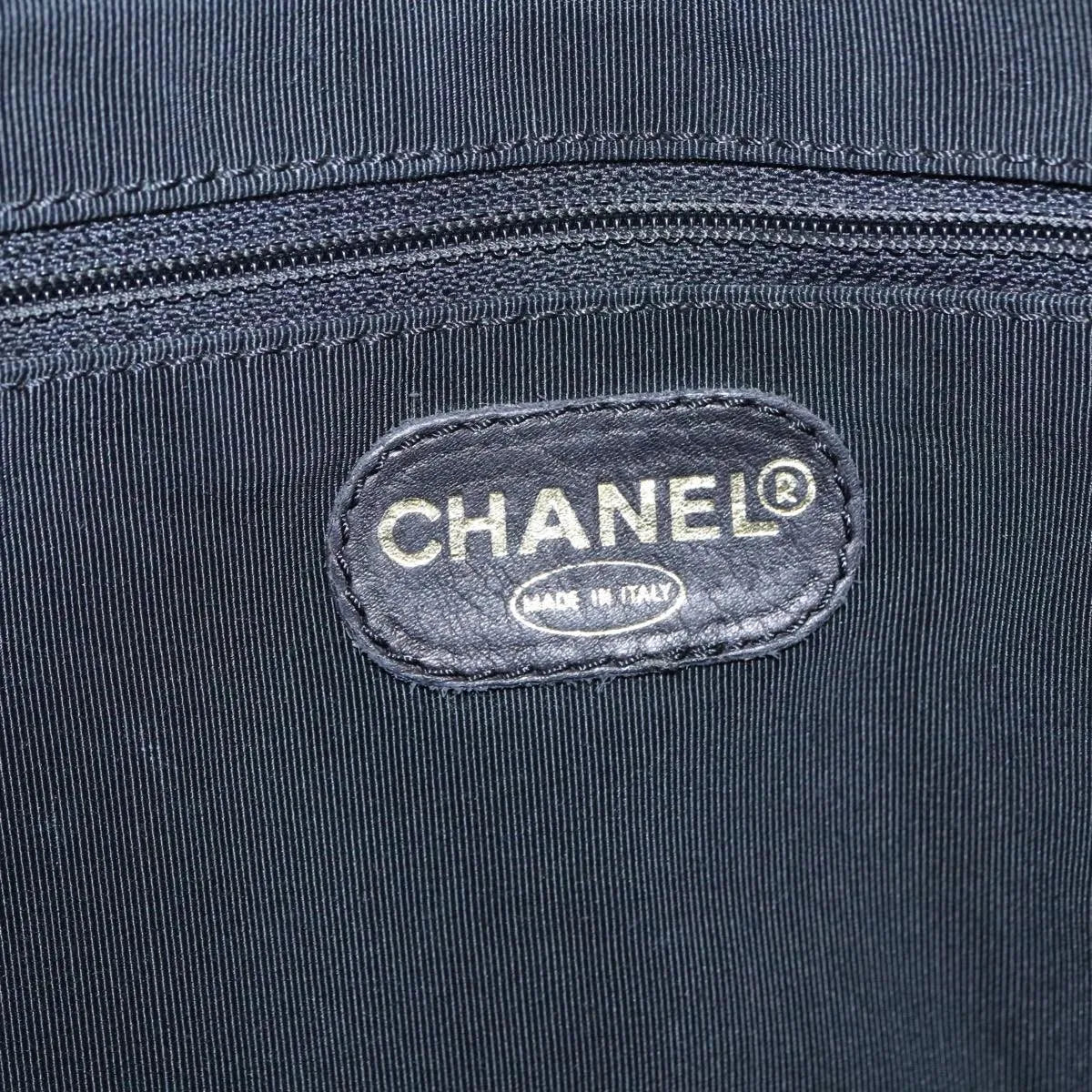 Chanel Vintage CC Resin Chain Tote Leather, Black, Leather, Tote Bag