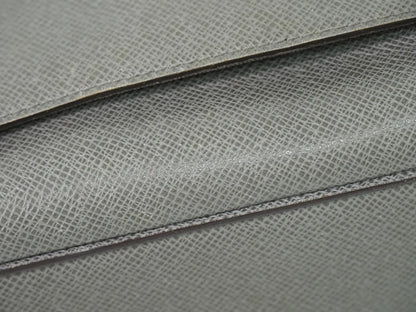 Louis Vuitton Roman Taiga Leather, Gray, Leather, Shoulder Bag