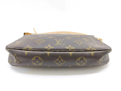 Louis Vuitton Pochette Accessoires Monogram Canvas, Brown, Canvas, Clutch