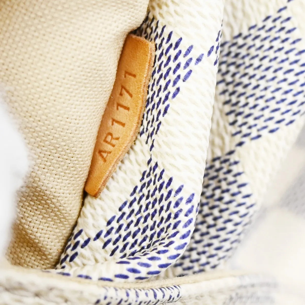 Louis Vuitton Totally Damier azur, White, Canvas, Shoulder Bag