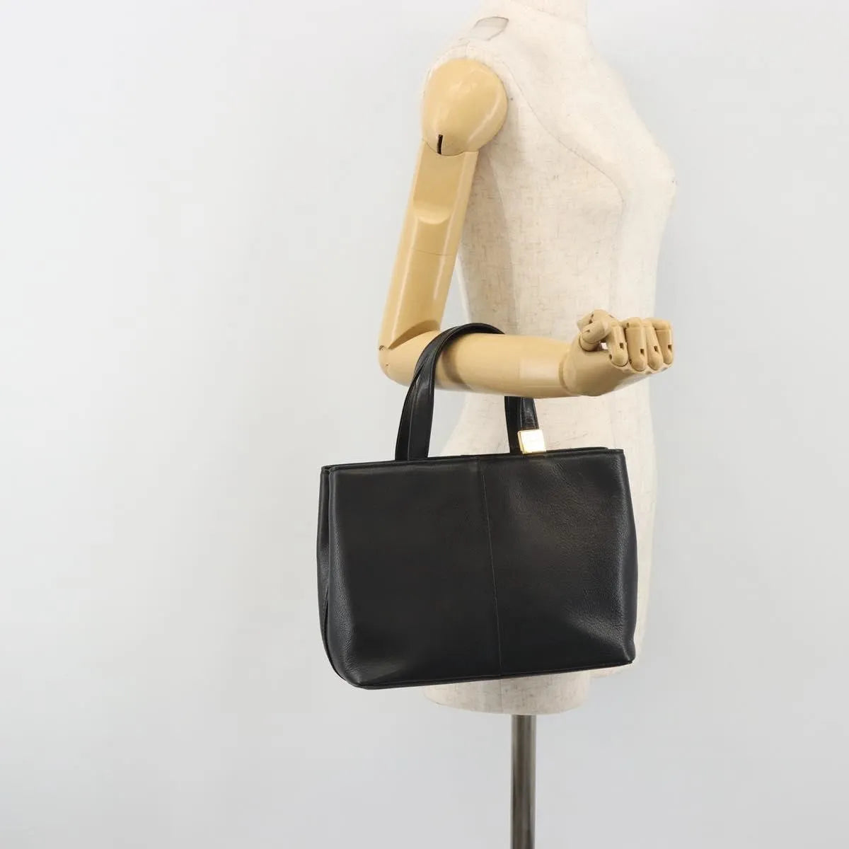 Burberry Vintage Leather, Black, Leather, Handbag