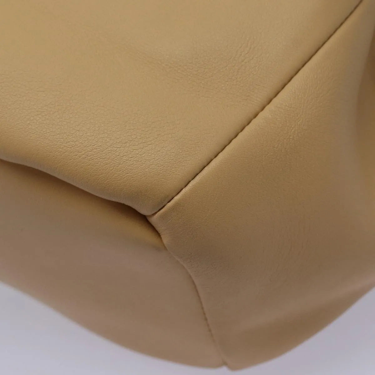 Bottega Veneta Beak Leather, Beige, Leather, Tote Bag
