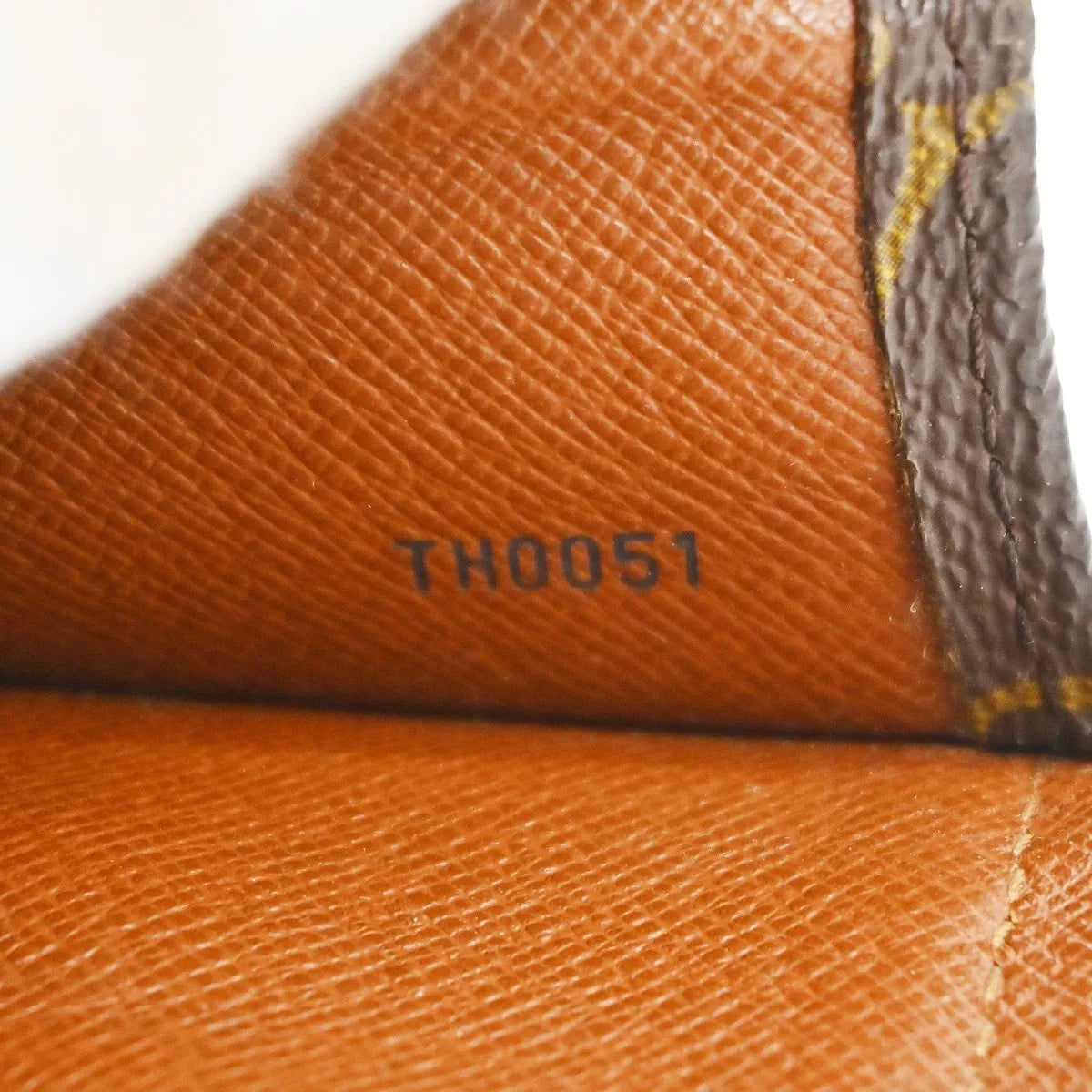 Louis Vuitton Poche Documents Monogram Canvas, Brown, Canvas, Clutch