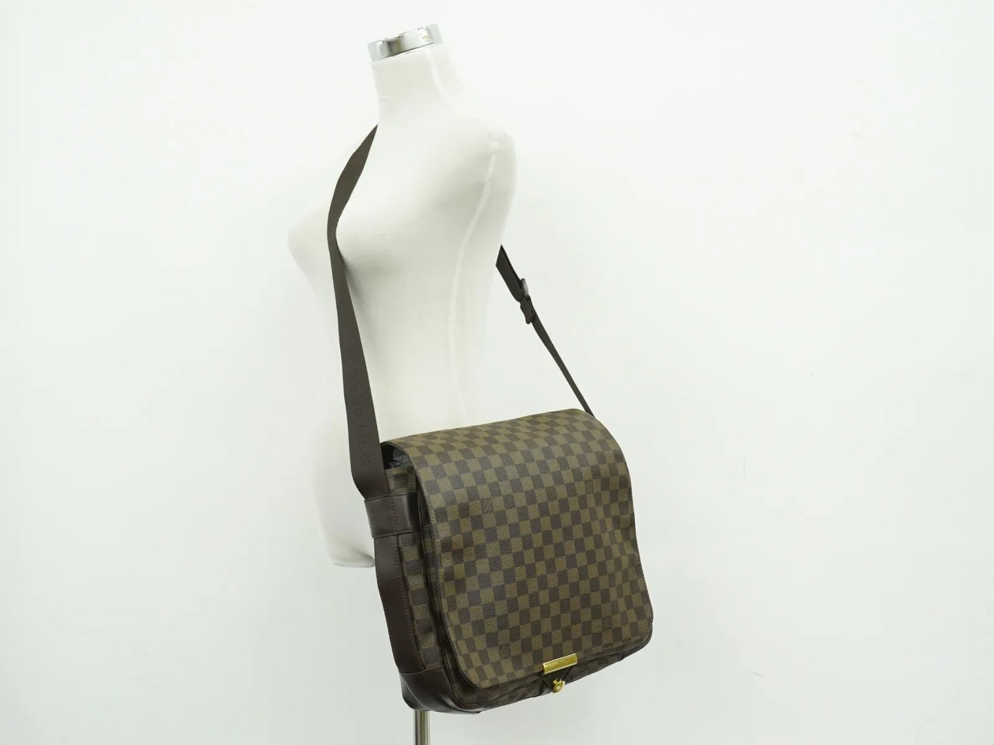 Louis Vuitton Bastille Damier, Brown, Canvas, Shoulder Bag