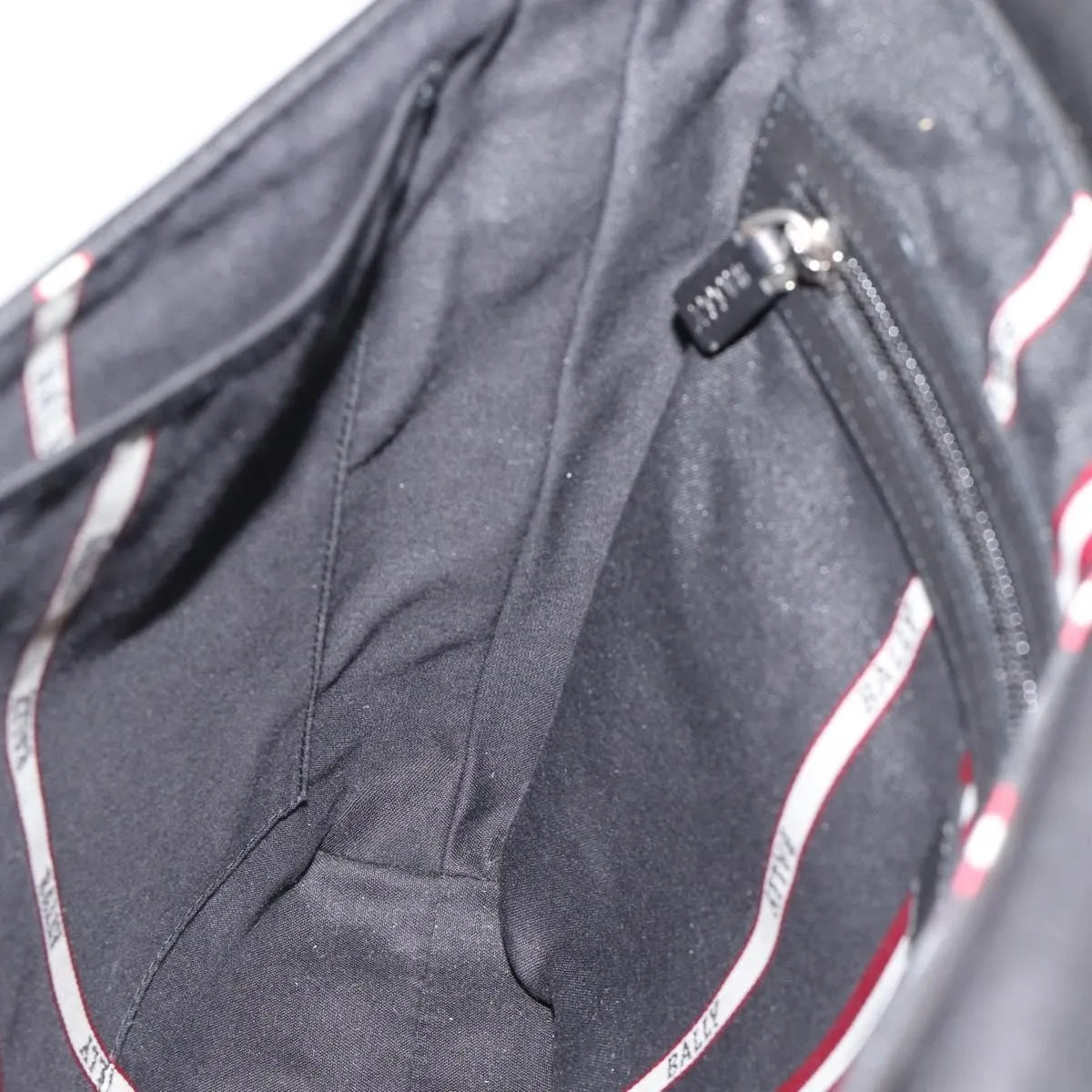 Bally Vintage Leather, Black, Leather, Shoulder Bag
