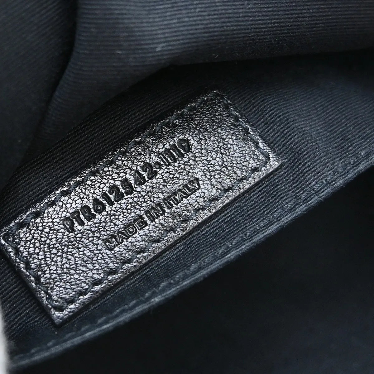 Saint Laurent Lou Camera Raffia, Black, Leather, Handbag