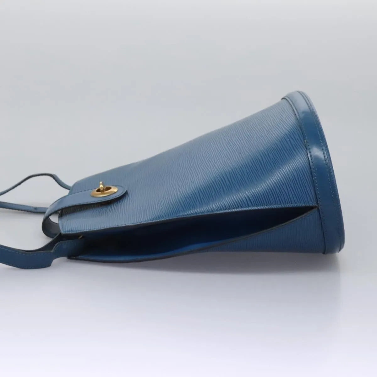 Louis Vuitton Cluny Epi Leather, Blue, Leather, Shoulder Bag