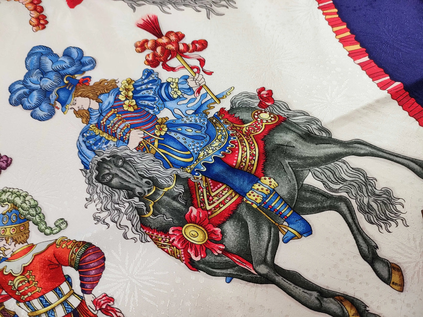 Hermes Carré 90 Silk multicolor, Multicolour, Silk, Scarf
