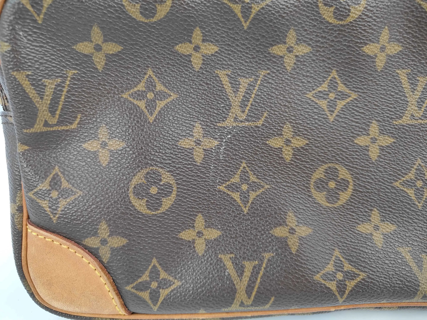 Louis Vuitton Nil Messenger Monogram Canvas, Multicolour, Canvas, Handbag
