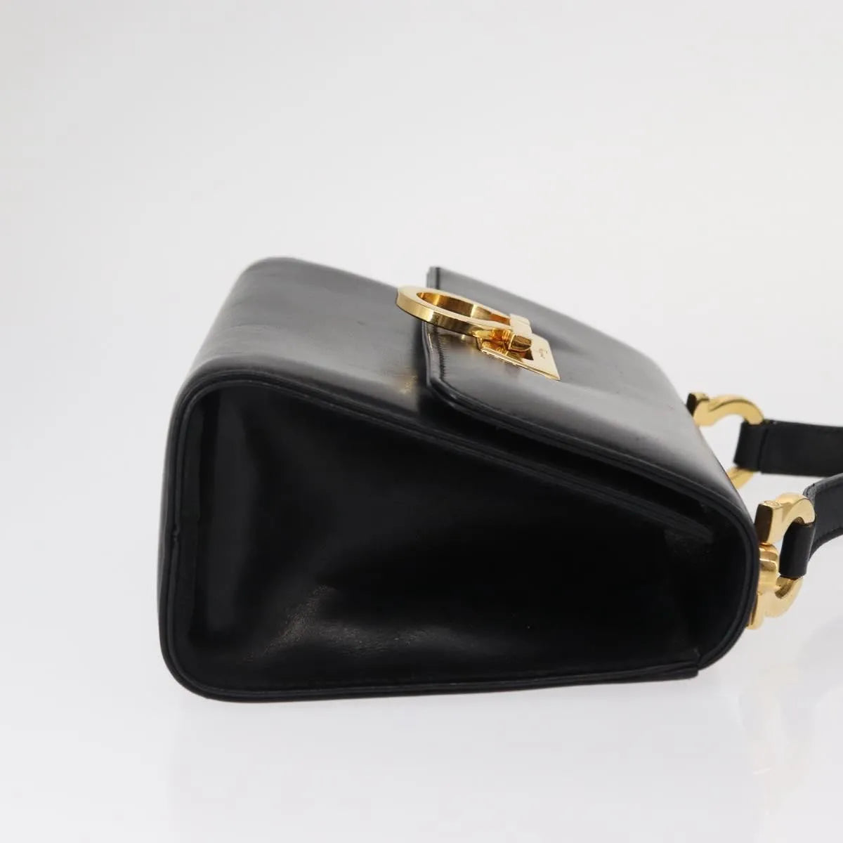 Salvatore Ferragamo Gancini Flap Leather, Black, Leather, Shoulder Bag