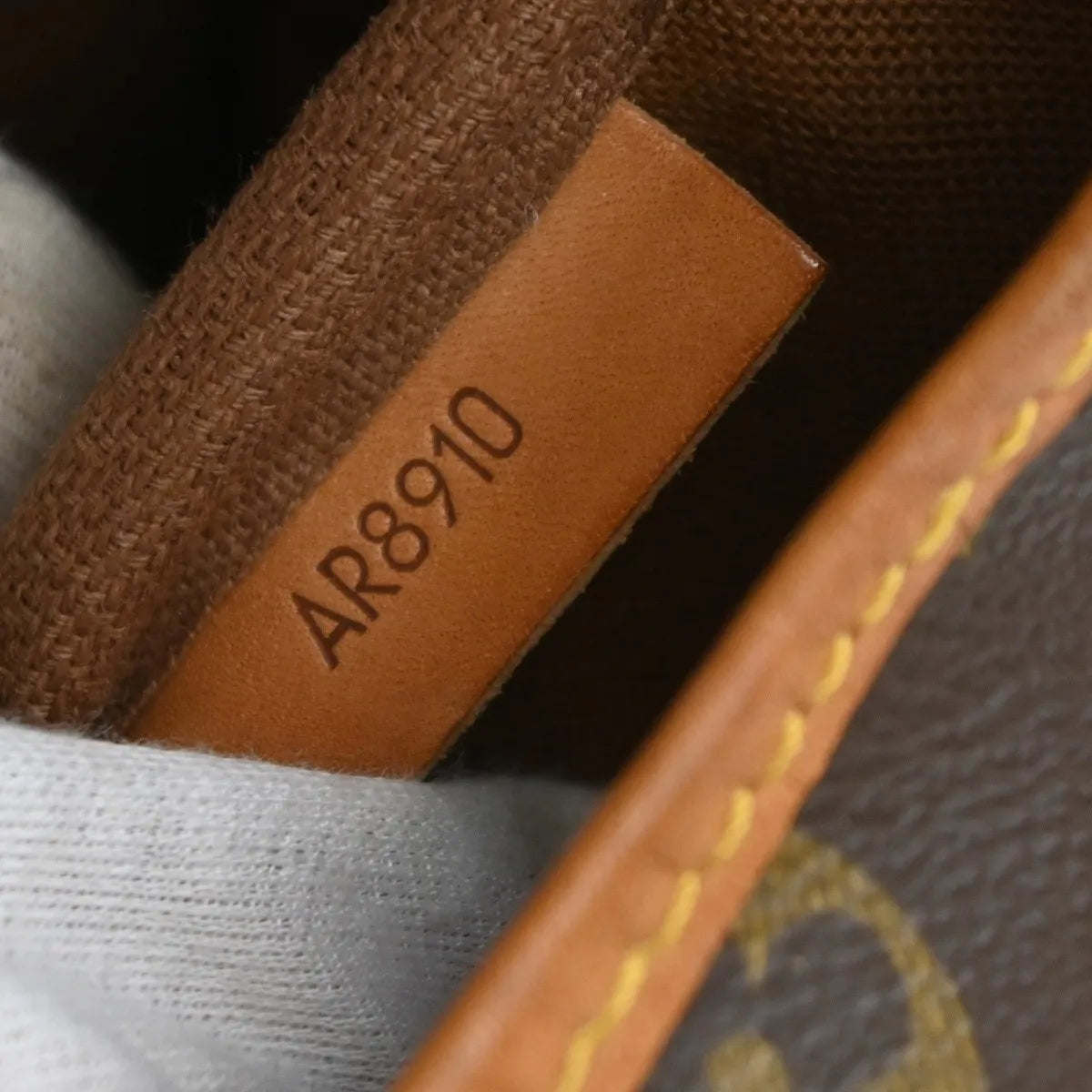 Louis Vuitton Saumur Monogram Canvas, Brown, Canvas, Shoulder Bag
