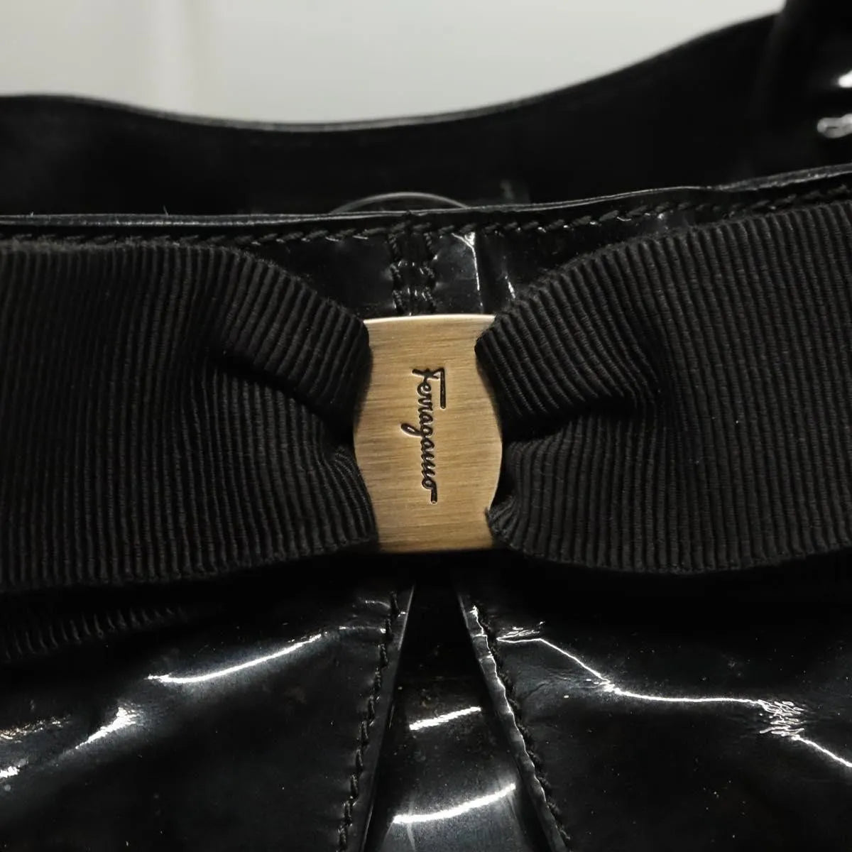 Salvatore Ferragamo Vala Patent leather, Black, Patent Leather, Handbag
