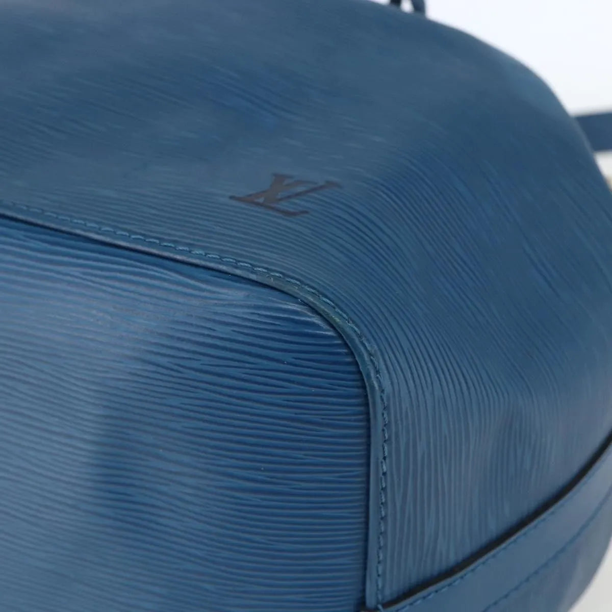 Louis Vuitton Petit Noe Epi Leather, Blue, Leather, Shoulder Bag
