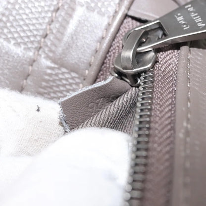 Louis Vuitton District Messenger Damier Infini Leather, Gray, Leather, Shoulder Bag