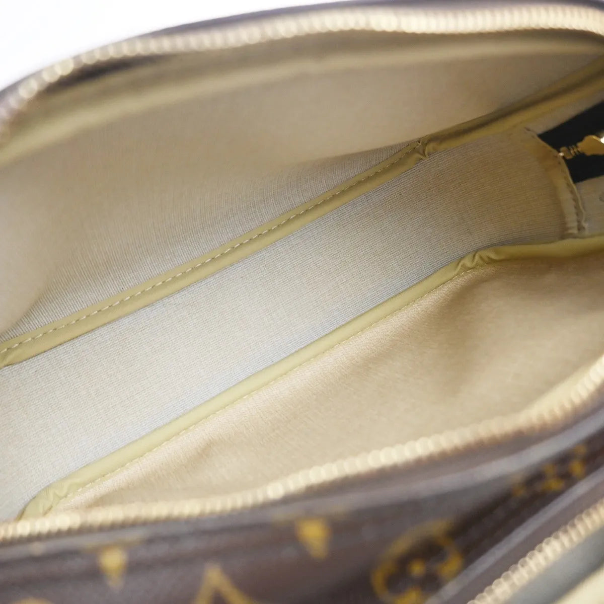 Louis Vuitton Reporter Monogram Canvas, Brown, Leather, Shoulder Bag